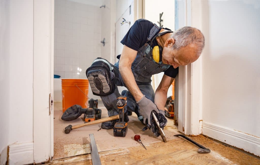DIY vs. Professional: When to Call a Handyman for Repairs