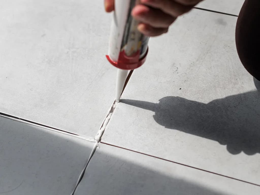 Ceiling Leak Repair (PU Injection)