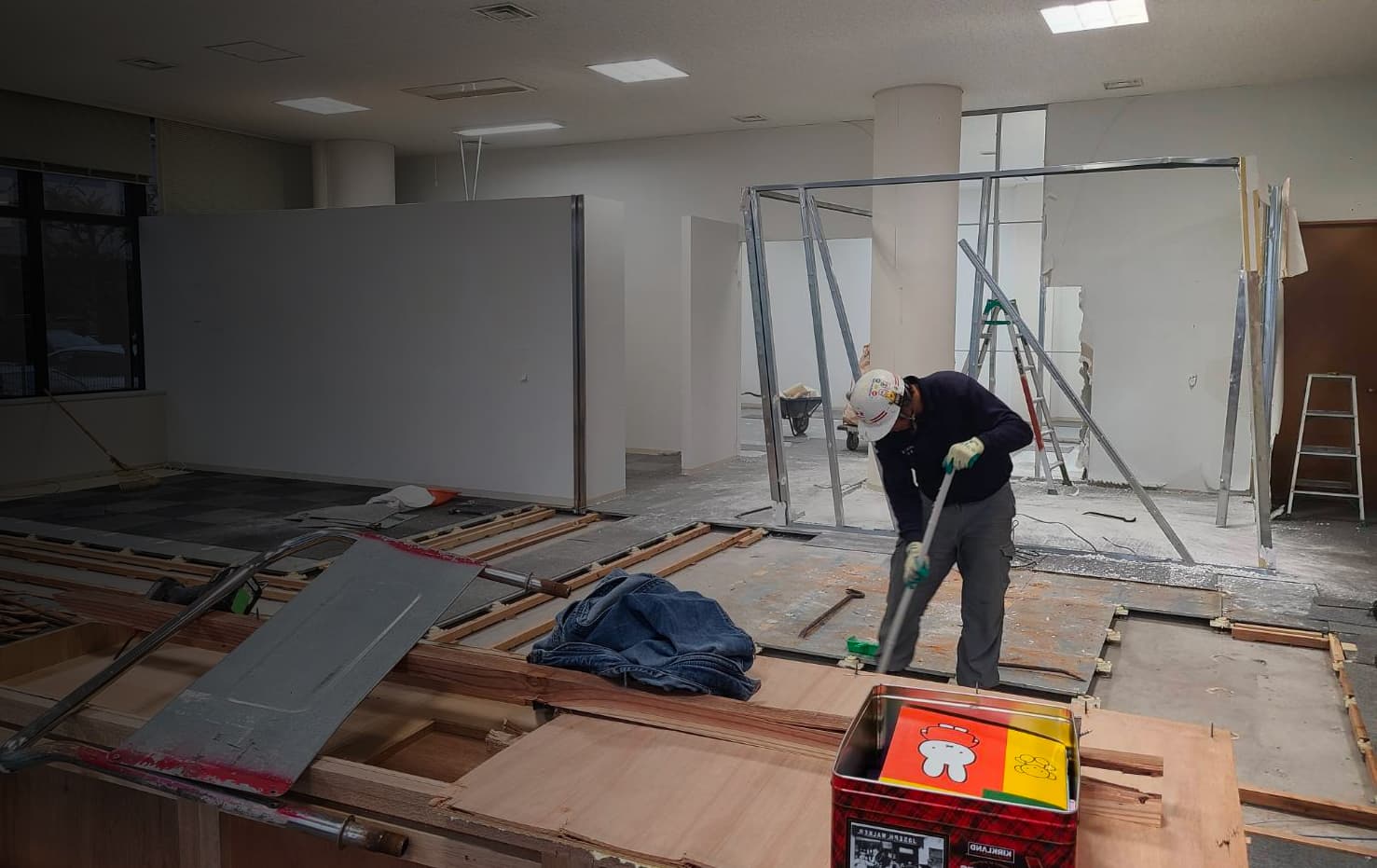 AR Handyman Service – Professional Disposal & Dismantling Services in Singapore
